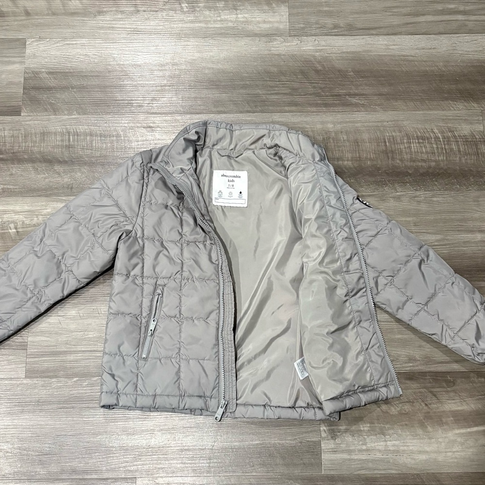 Abercrombie Kids 7/8 Puffer Jacket Gray Quilted Wind Water Resistant‎ Zip Coat